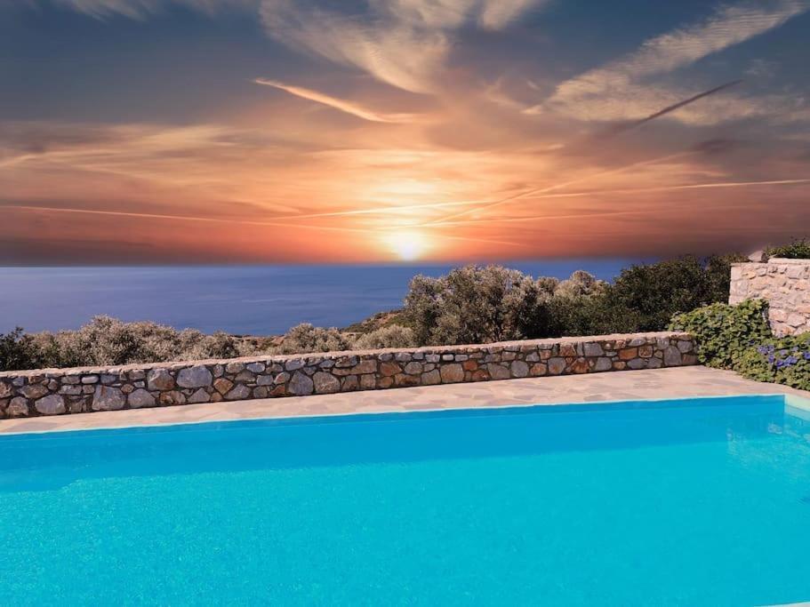 Mavri Ruhige Private Pool Villa, Meerblick Agia Paraskevi (Agios Vasileios, Rethymno)